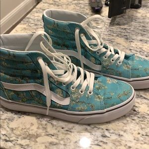 Size 10 Van Gogh vans